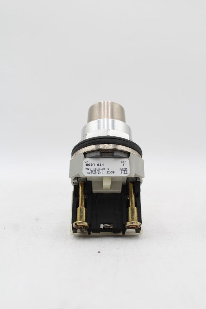 Allen-Bradley 800T-H31 Keyed Selector Switch *No Key