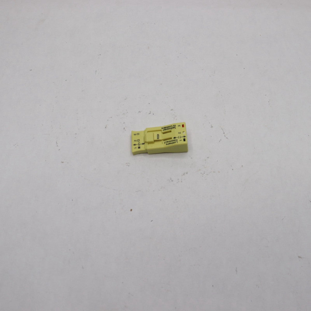 Wago Ballast Connector Yellow 3P 18-12AWG Sol Copper 16-12 AWG STR Copper