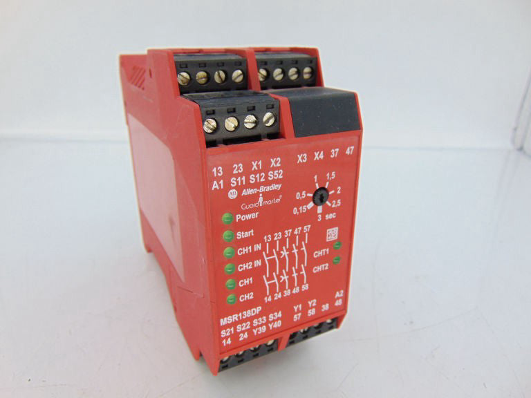 ALLEN BRADLEY 440R-M23143 RELAY