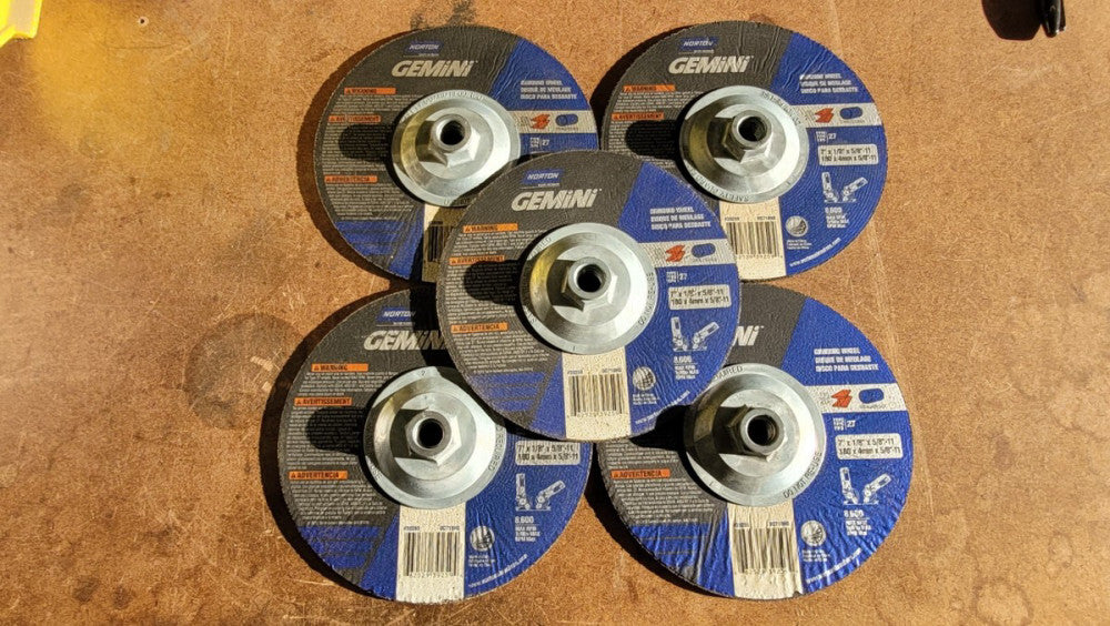 Lot of 5 Norton Gemini 39259 DC718HG Grinding Wheels 7" Diameter 1/8" Thick 5/8"