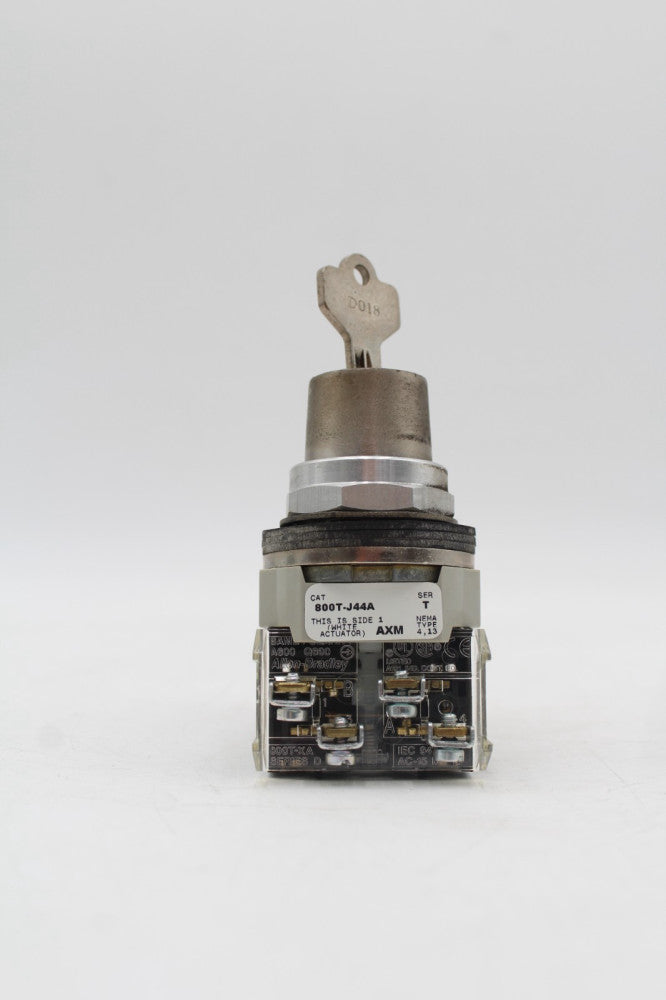 Allen-Bradley 800T-J44A 3-Position Keyed Selector Switch