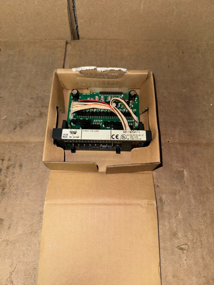 AUTOMATION DIRECT D3-16TD1-1 DISCRETE INPUT MODULE, 5-28 VDC, NEW-OPEN BOX!