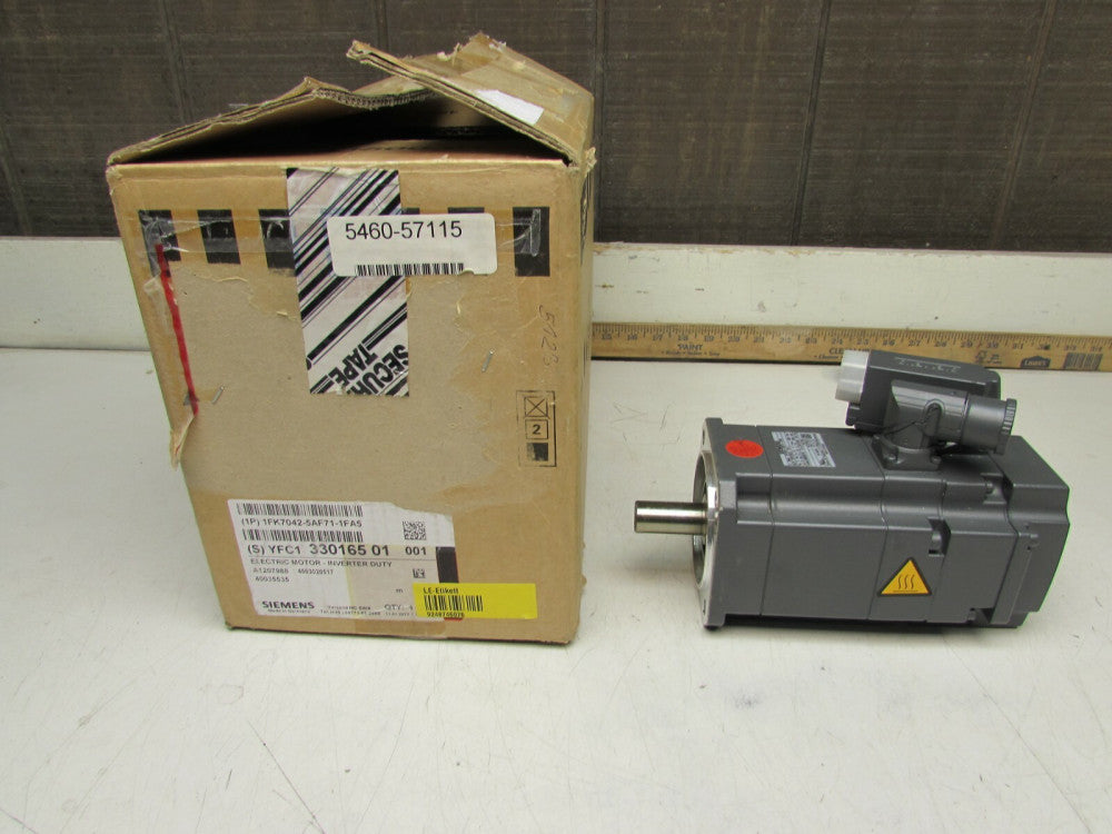 SIEMENS SERVO MOTOR 1FK7042-5AF71-1FA5 , NEW IN BOX! MAKE OFFER! 1FK70425AF711FA