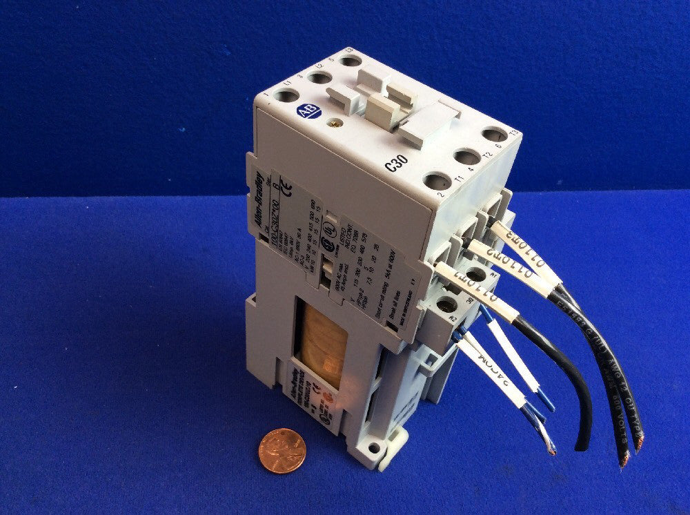 ALLEN BRADLEY 100-C30UZJ10 IEC CONTACTOR 30A 24VDC COIL