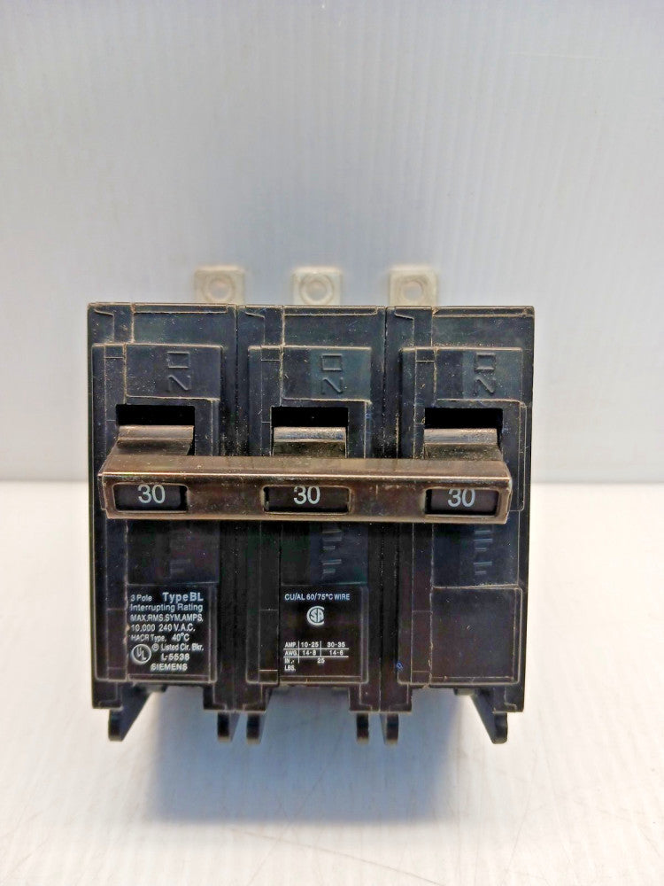 Siemens B330 Bolt-On 30 Amp Circuit Breaker 3 pole 240 Vac 10Ka