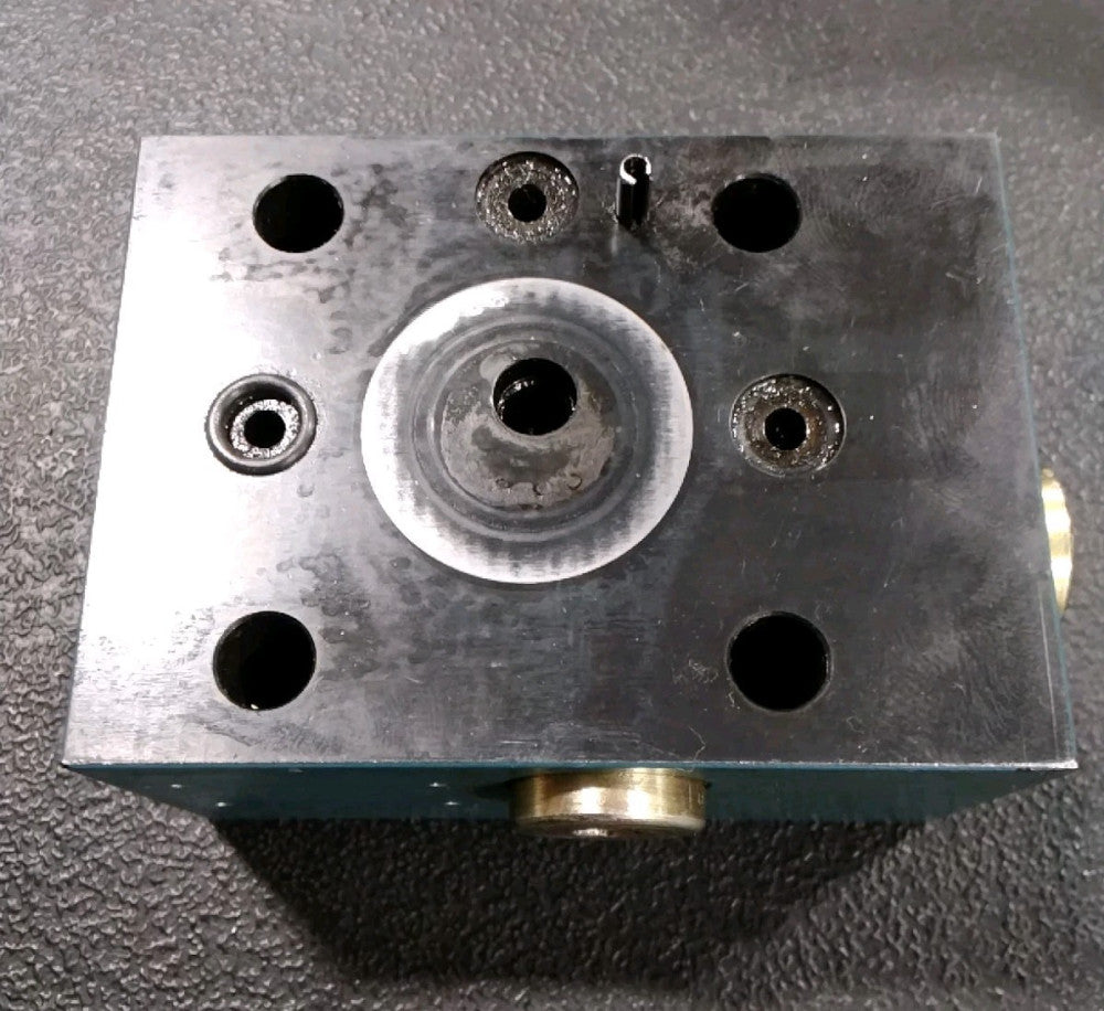 1 815 500 472 Bosch Valve