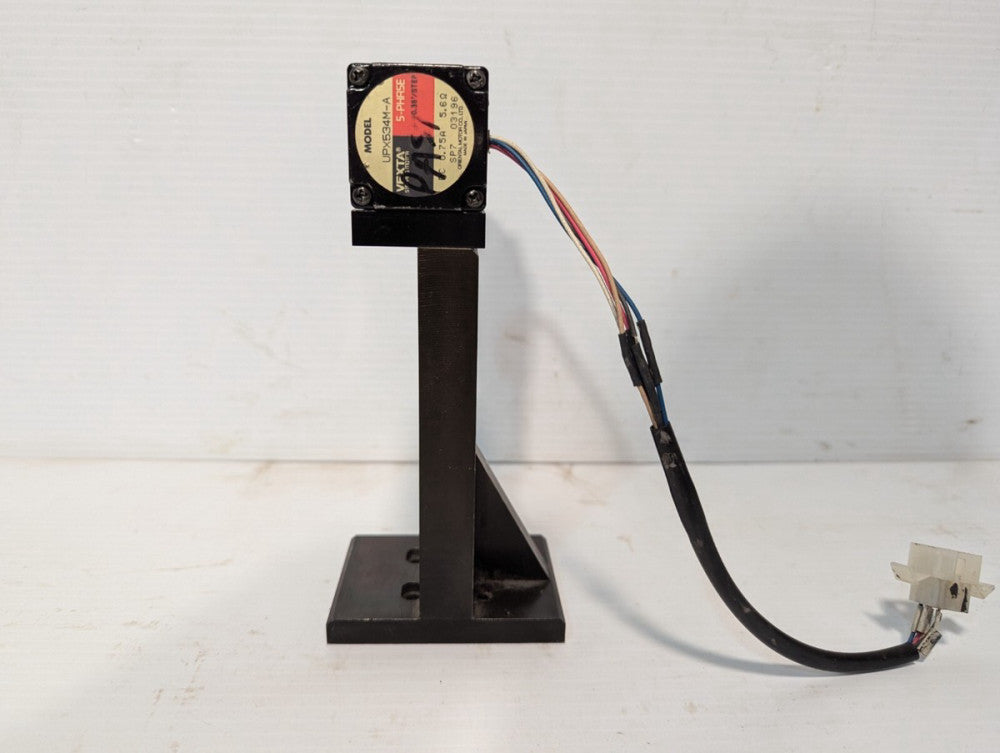 Oriental Motor Vexta UPX534M-A 5-Phase Stepping Motor+Returns