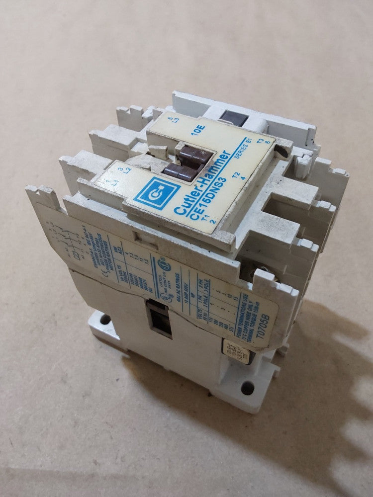Cutler Hammer Contactor CE15DNS3 110/120V Coil w/ C320KGS1 