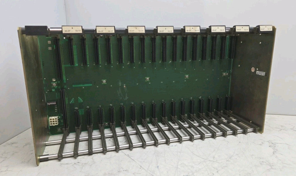 Allen Bradley 1771-AD 16 Slot I/O Chassis Swing Arms Series A Rev C 635226-01