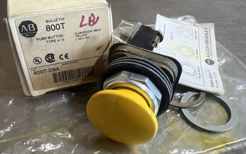 ALLEN BRADLEY 800T-D9A / 800TD9A Nos Surplus