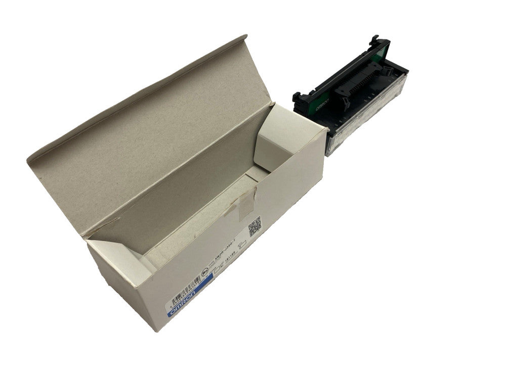 Omron XW2R-J34G-T Terminal Block Interface Module Connector 34-Pos