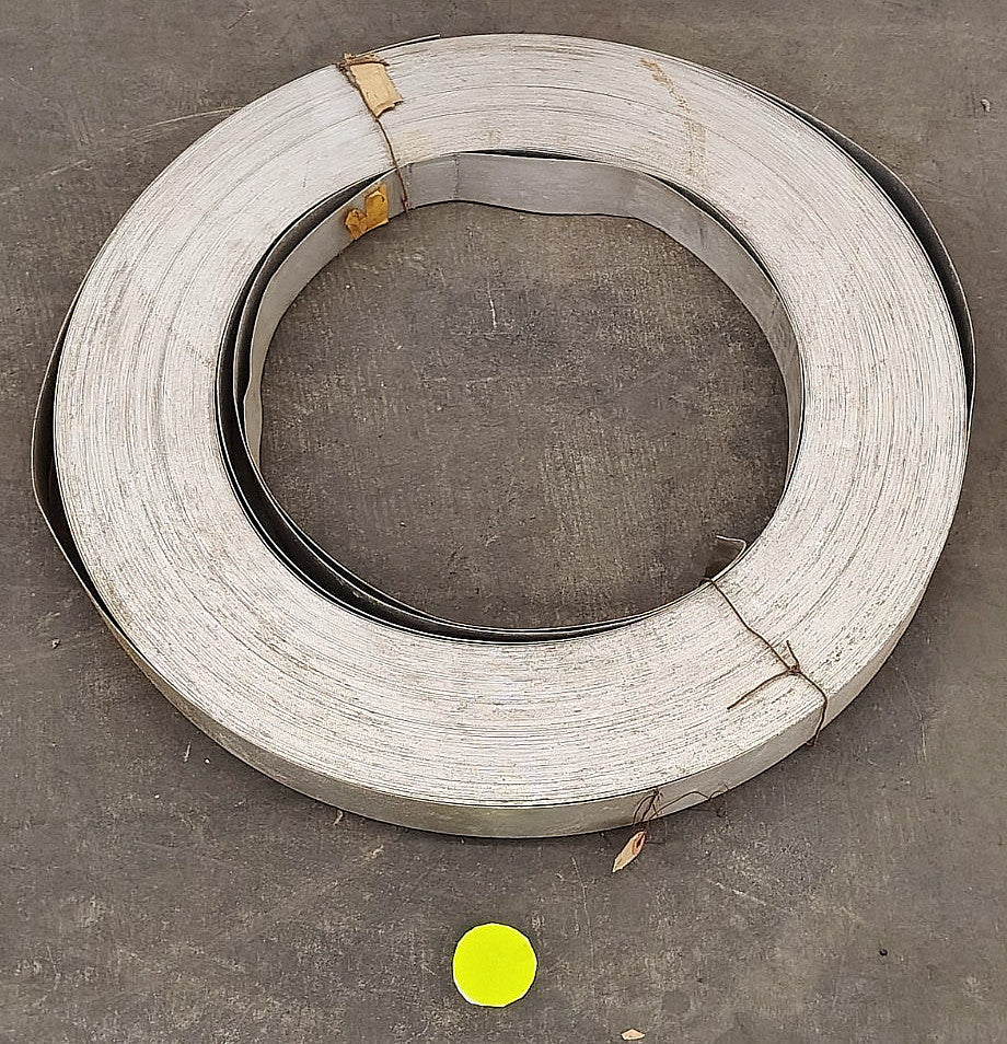 UNBRANDED 2" WIDTH STAINLESS STEEL METAL BANDING EST 300 FT LONG