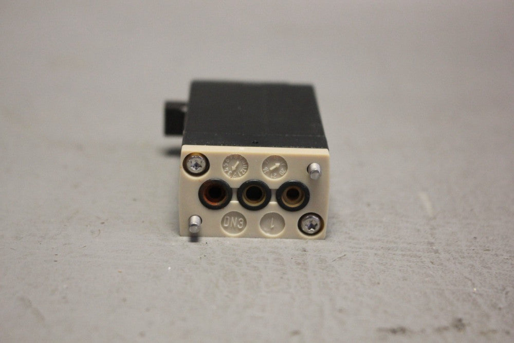 BURKERT POWER ROCKER SOLENOID VALVE 00235322 A552020120