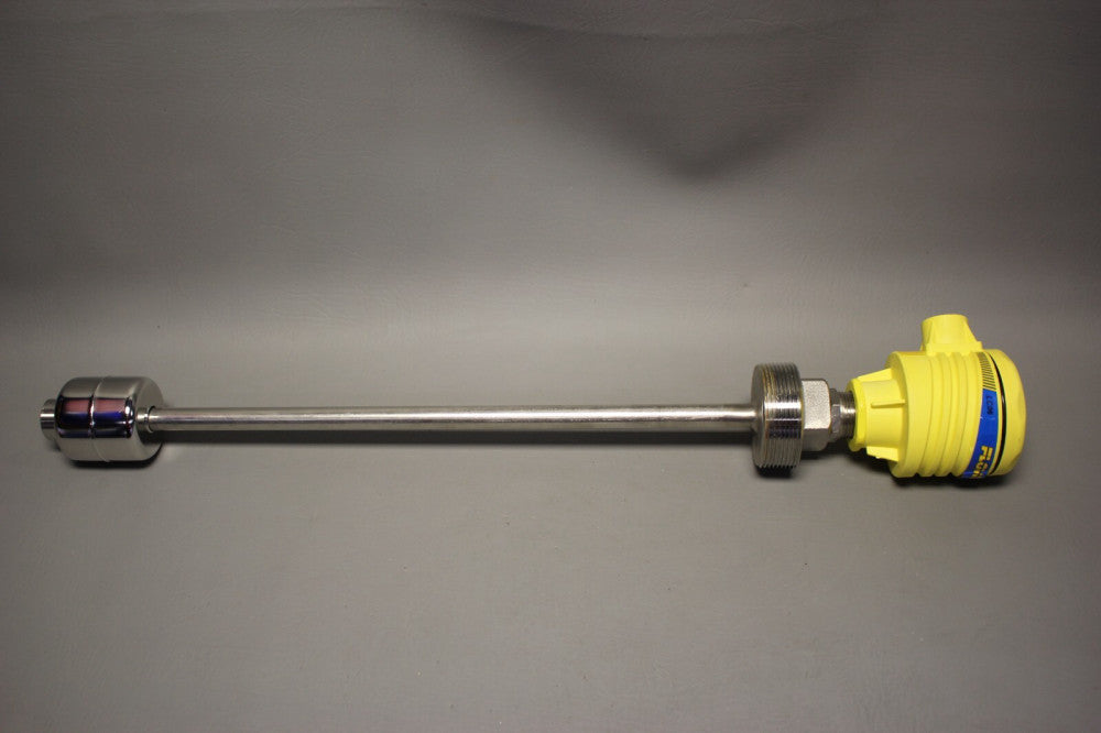 UNUSED FLOWLINE 16" FLOAT LIQUID LEVEL TRANSMITTER LV55-S001