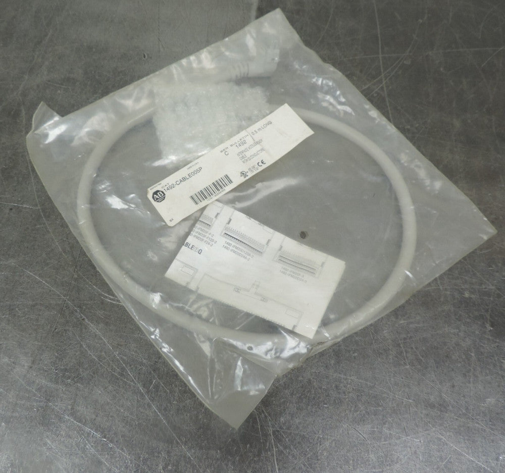 Allen Bradley Bulletin 1492-CABLE005P Digital I/O Cable Series C