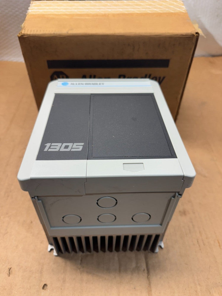 REMANUFACTURED ALLEN-BRADLEY 3HP VFD DRIVE 1305-BA06A SERIES C