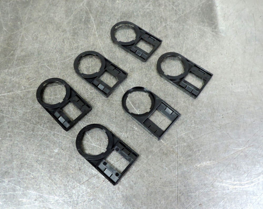 Moeller M22S-ST-X Legend Plate Mount without Plate Lot of Six (6)