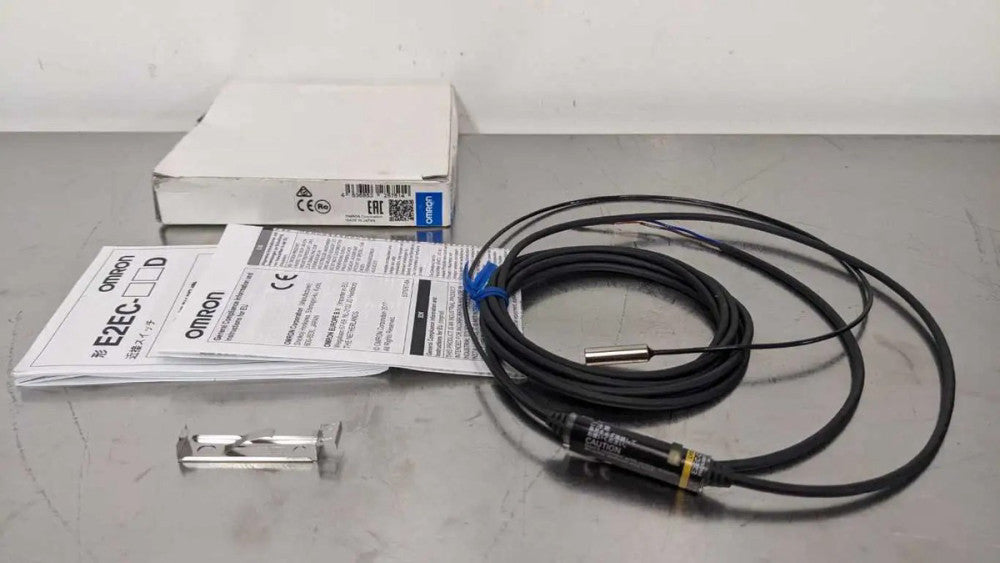 Omron E2EC-C1R5D1 Proximity Switch 2m 12-24VDC
