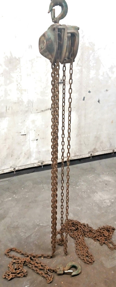 HARRINGTON 6" HAND CHAIN HOIST 1/2 TON CAPACITY CHAIN LENGTH 16' 2"