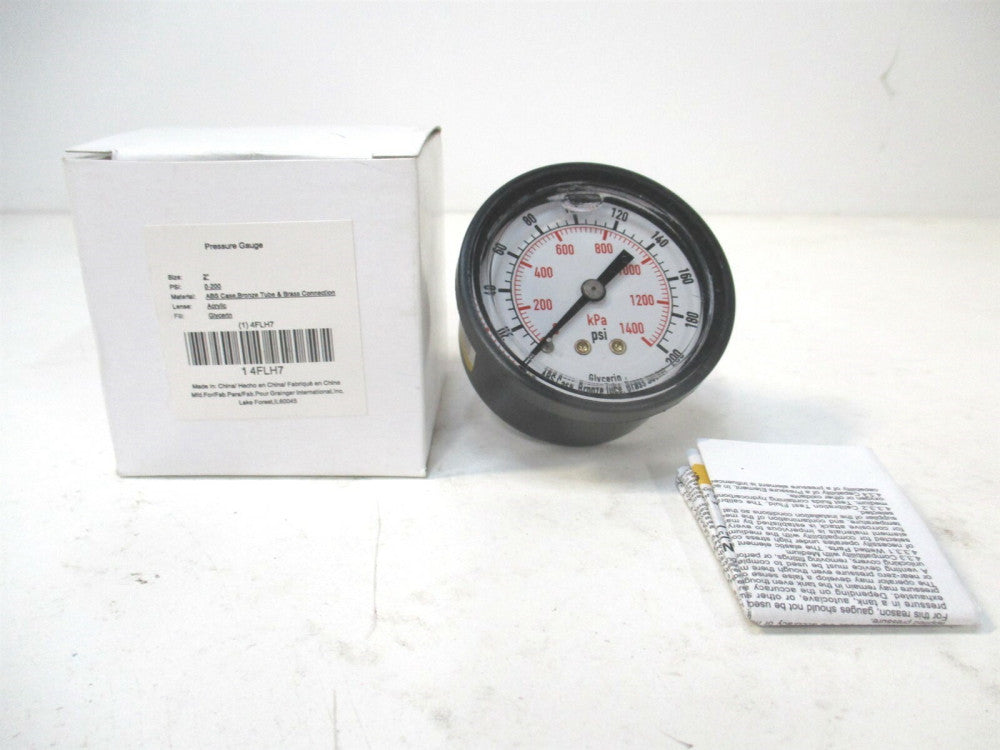 0 to 200 psi, 0 to 1400 kPa Range, 1/4 in MNPT, ±3-2-3% Pressure Gauge