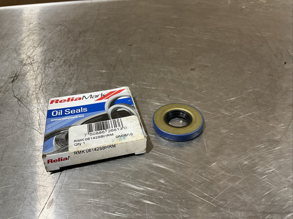 Relia Mark RMK06142SBHRM Oil Seal NOS