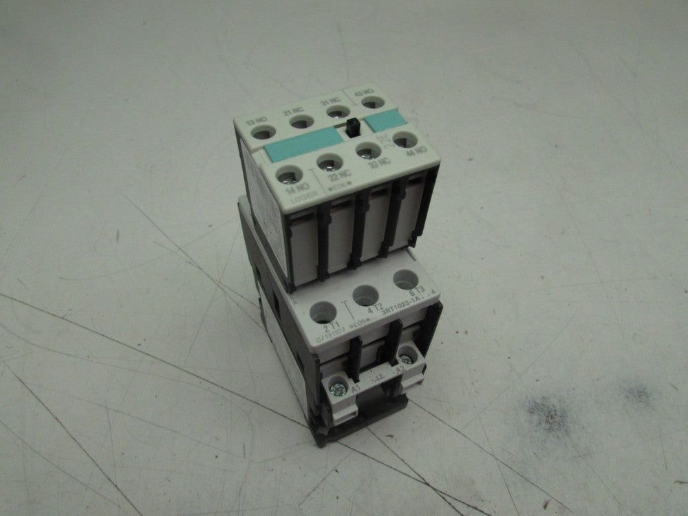 SIEMENS SIRIUS 3RT1023-1AL24 CONTACTOR 230V-COIL 50/60HZ NICE USED TAKEOUT M/O!