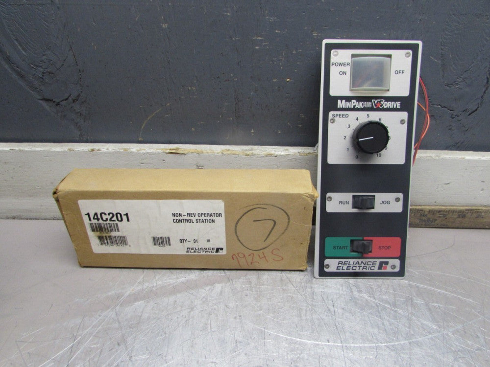 NEW! RELIANCE ELECTRIC 14C-201 , NON-REV OPERATOR CONTROL STATION , MAKE OFFER!