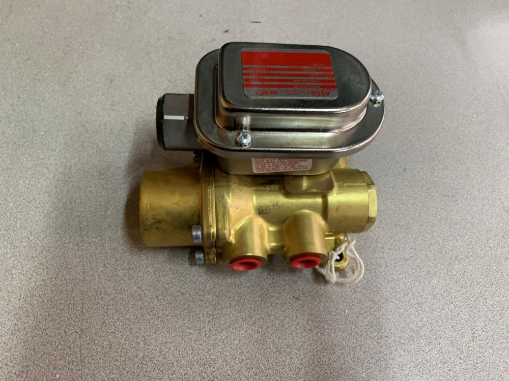 NEW ASCO RED HAT NUCLEAR SERIES SOLENOID VALVE 125VDC. 3/8" PIPE NPK8344A72E
