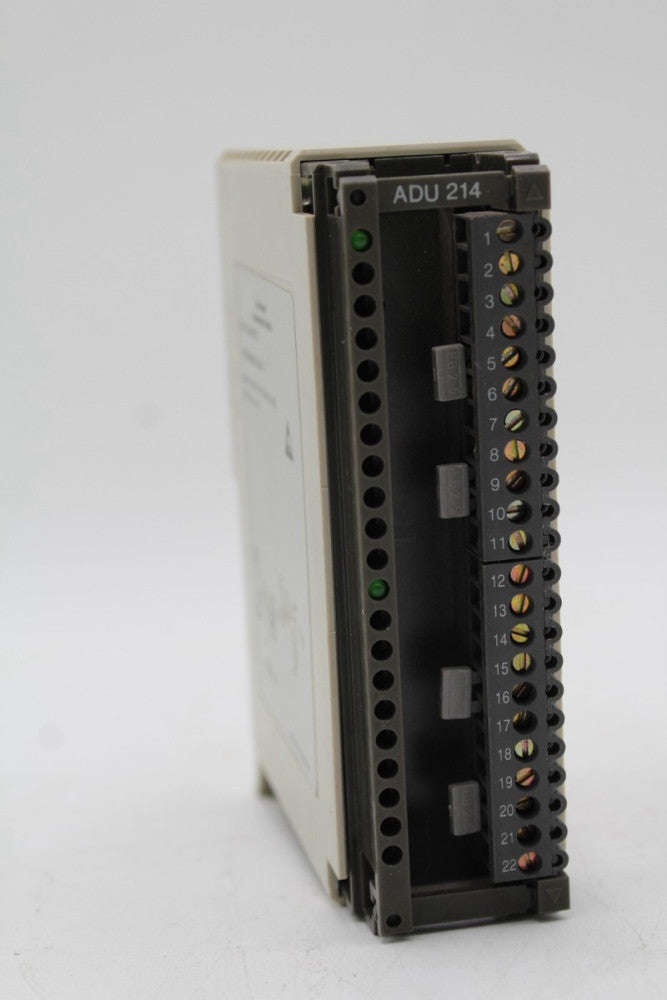 Schneider Automation AS-BADU-214 Compact Analog Input