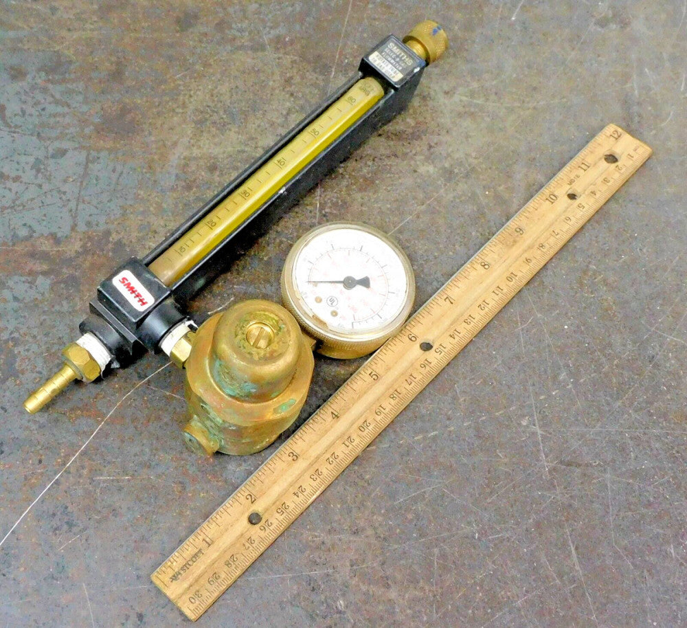 Smith H1954D-580 Selec-0-Gas Flow Regulator 3000 PSI 236L 1/4 in. NPT