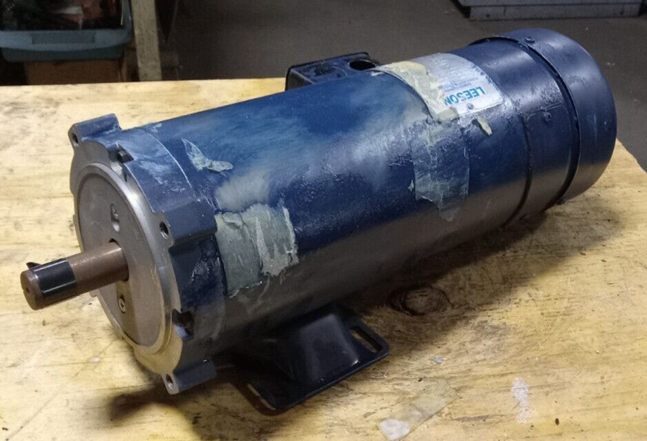 NEW LEESON 1.5 HP DC MOTOR 180 VDC 1750 RPM 54 IN LBS TORQUE 56CZ TEFC 108262.00