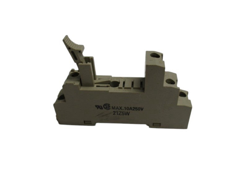 OMRON P2-RF-05-E SOCKET 10A 250V  UNMP