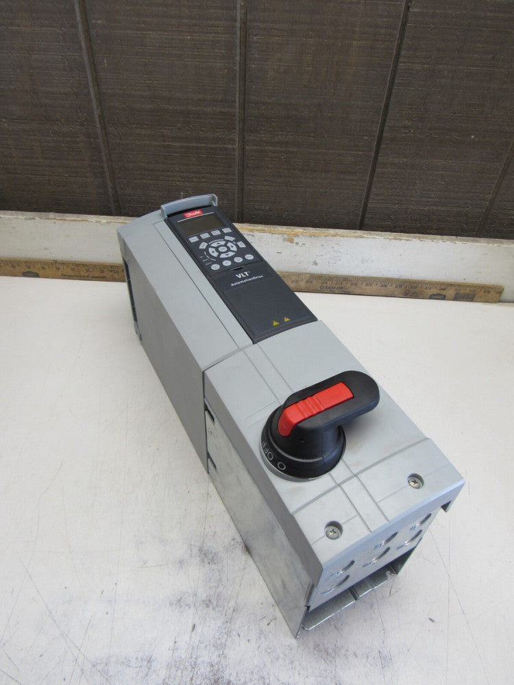 DANFOSS VLT DRIVE 136F7019 FC-302 1.5KW/2.0HP 380/500V NEW NO BOX MAKE OFFER !!