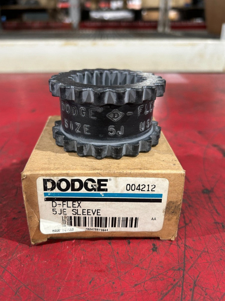 NEW IN BOX DODGE D FLEX SLEEVE 5JE