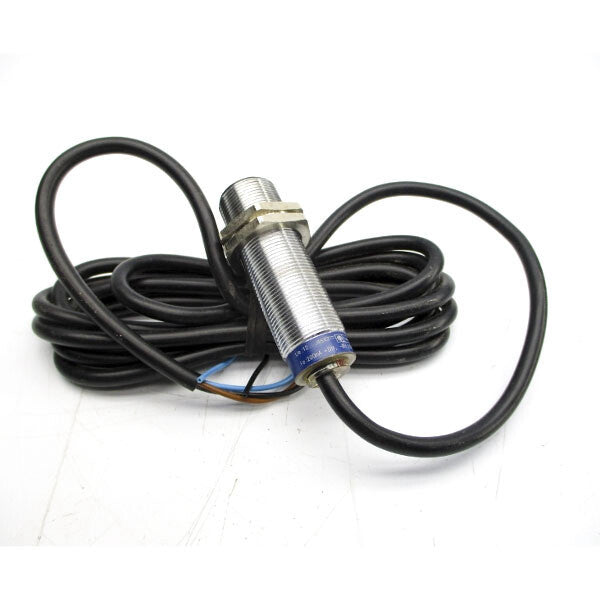TELEMECANIQUE XS1M18NA370 12-48VDC NSNP