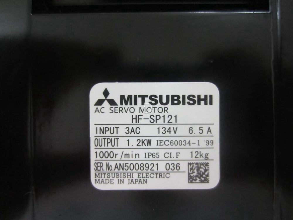 One New In Box Mitsubish HF-SP121 Servo Motor