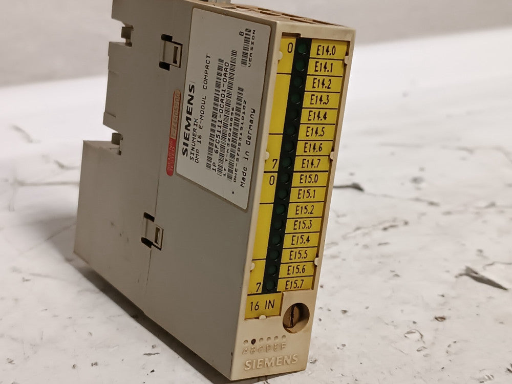Siemens 6FC5111-0CA01-0AA0 Sinumerik DMP 16 Electronic Module Compact
