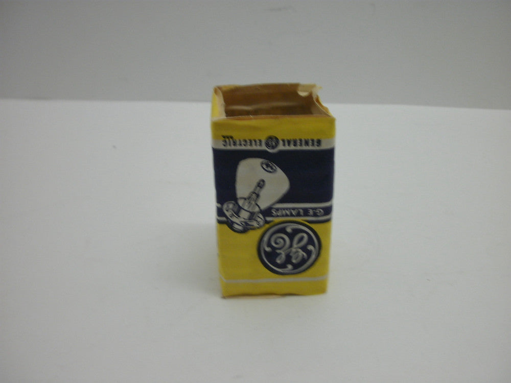 GENERAL ELECTRIC NO.1322 MINIATURE LAMP BULB 6.2 VOLT 4.10A SPECIAL SERVICE NNB