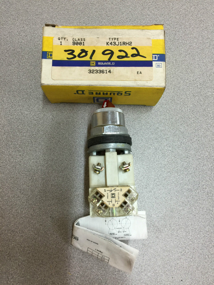 NEW IN BOX SQUARE D SELECTOR SWITCH 9001 K43J1RH2