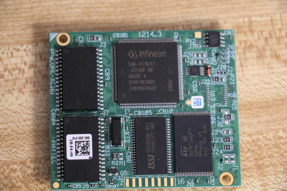 Sirona Phycore XC167 Infineon   SC167CI-32F40F 1214.3 SS-394V-0 Microcontroller