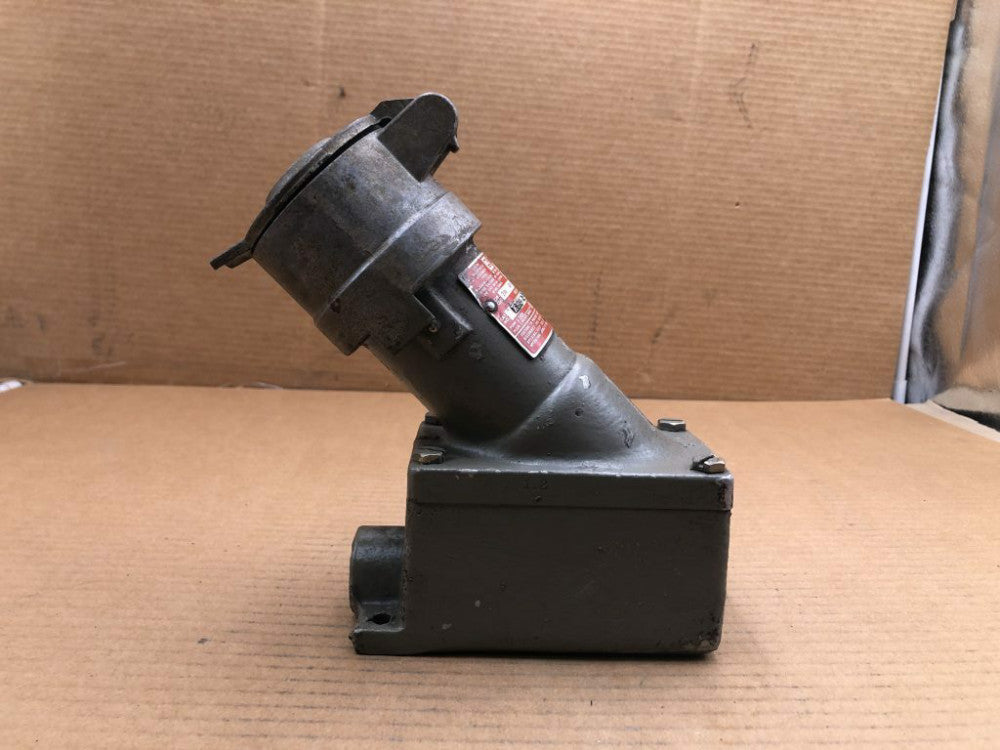 Killark KRS-215-1304 Delayed Pin & Sleeve Receptacle 115/230/460V 30A / 7A
