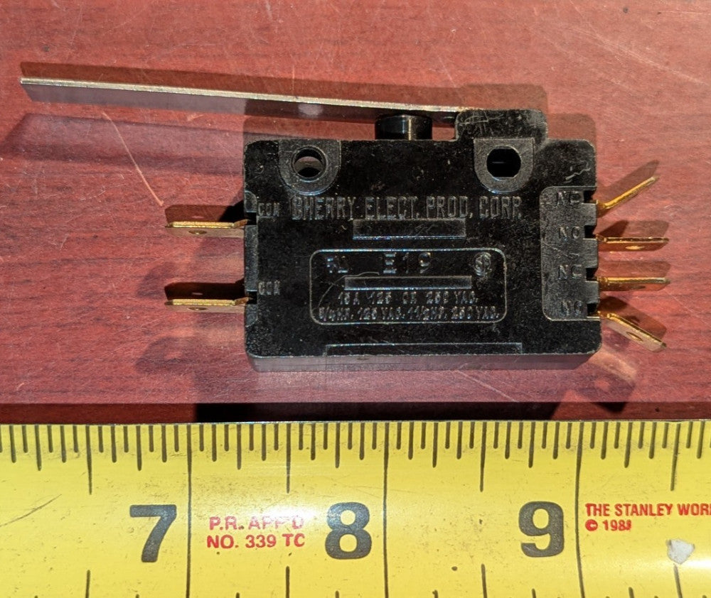 (1) NEW  CHERRY ELECTRIC E19-SWITCH