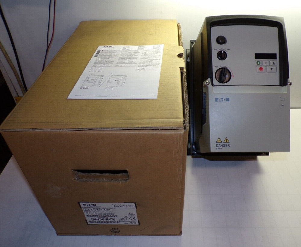 NEW EATON POWERXL 5 HP VARIABLE FREQUENCY DRIVE 240 VAC 18A 3Ø  DC1-32018FB-A6SN