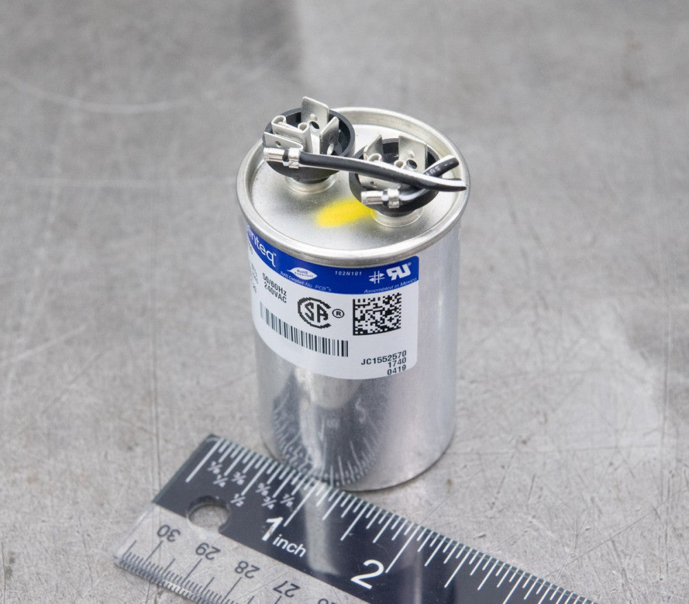 Leeson 003014.20 Run Capacitor 20 µF 240 VAC 50/60Hz 1.75" x 2.88