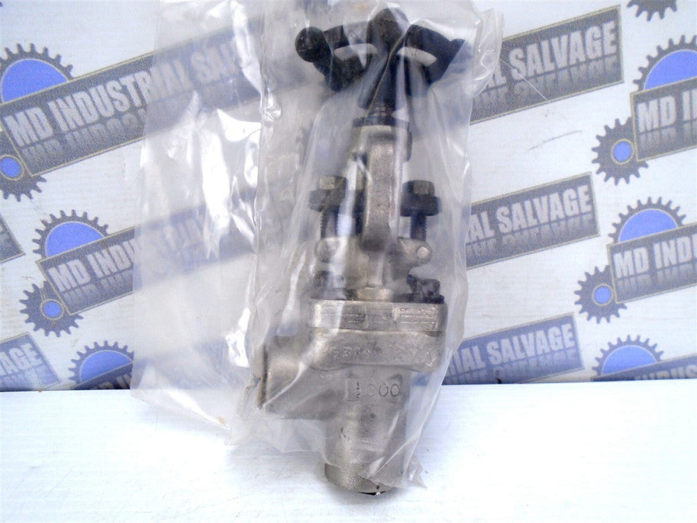  HANCOCK - 1/2-5530W-1-X0SH9 - 1/2" STAINLESS ANGLE VALVE WOG 950psi@900° (NEW)
