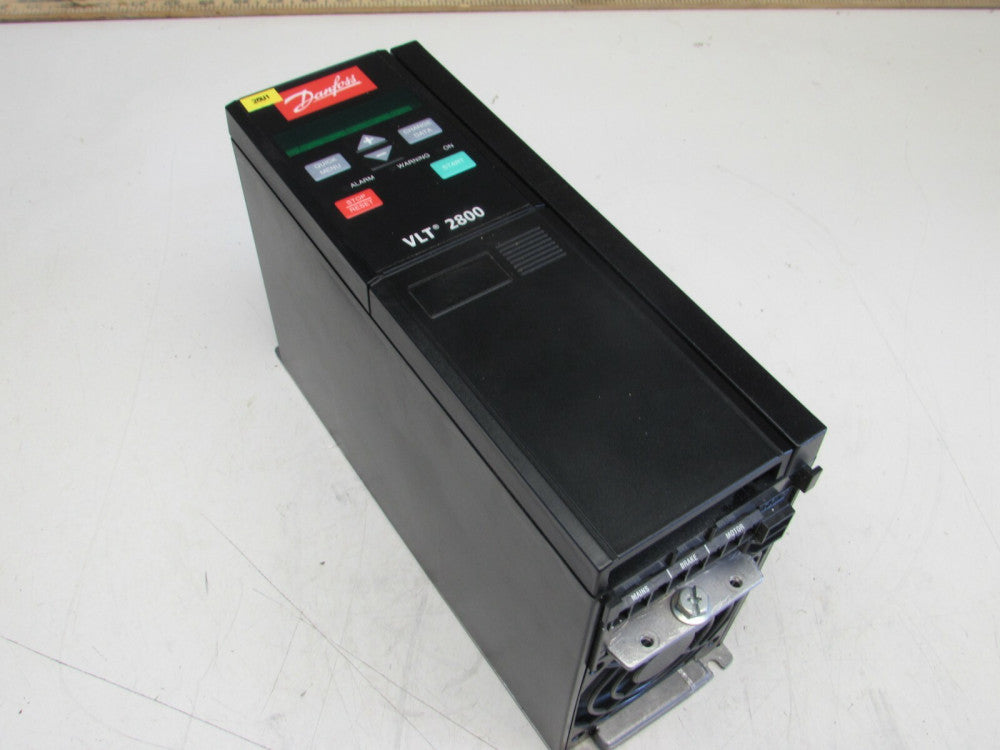 DANFOSS VLT2830PT4B20STR0DBF00A00 7.0A 4.8KVA XLNT USED TAKEOUT MAKE OFFER !!