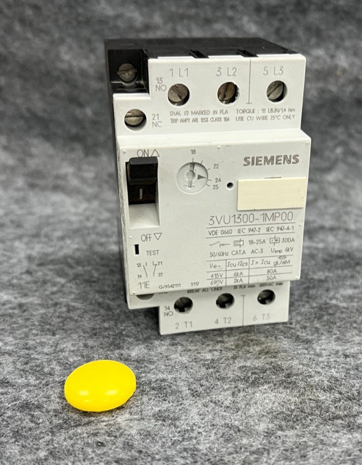 SIEMENS 3VU1300-1MP00 CIRCUIT BREAKER SERIES 3VU 3PH 3 POLES 18-25 AMP 600V