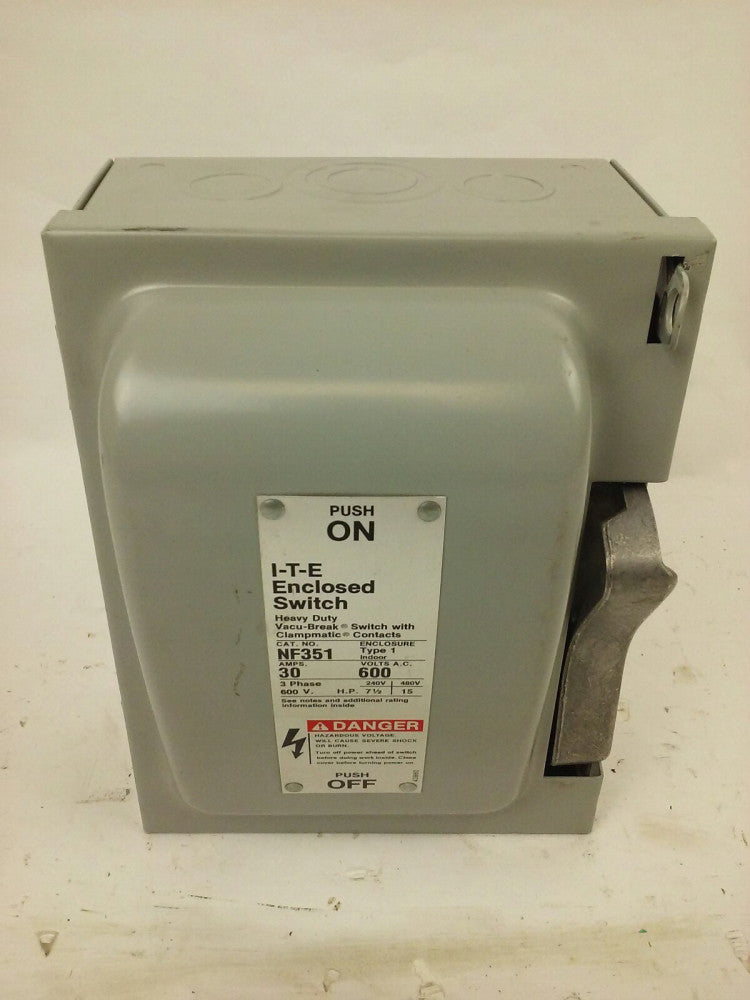 SIEMENS I-T-E NF351 H.D. ENCLOSED SWITCH, 30A, 3PH, 600V, TYPE 1 INDOOR, NEW