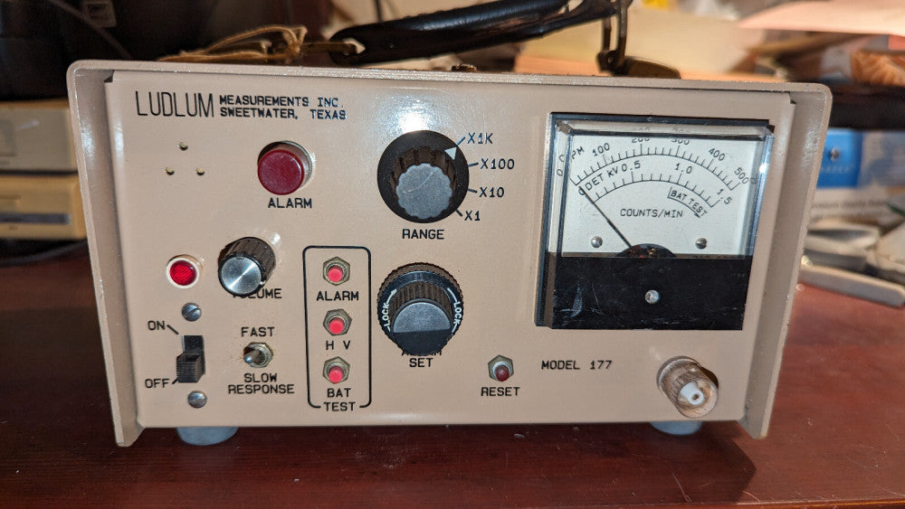 Ludlum 177 Bench Top Radiation Survey Meter Geiger