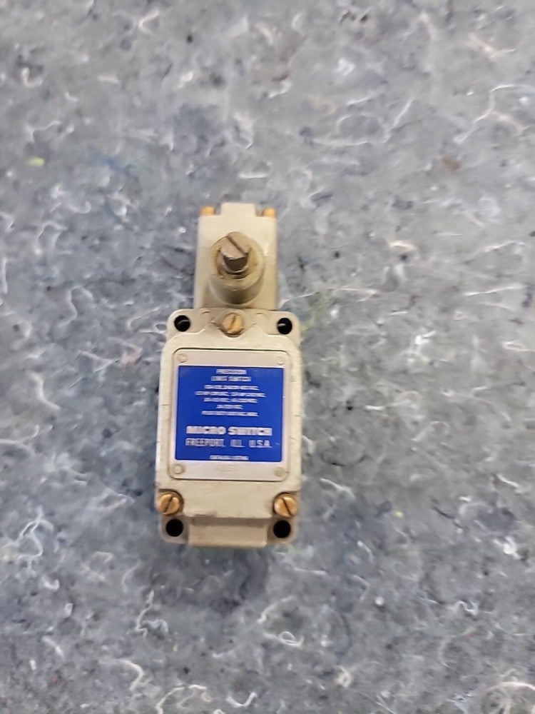 New Honeywell 6LS3 Micro Precision Limit Switch 10 Amps 600 VAC NEW NO BOX